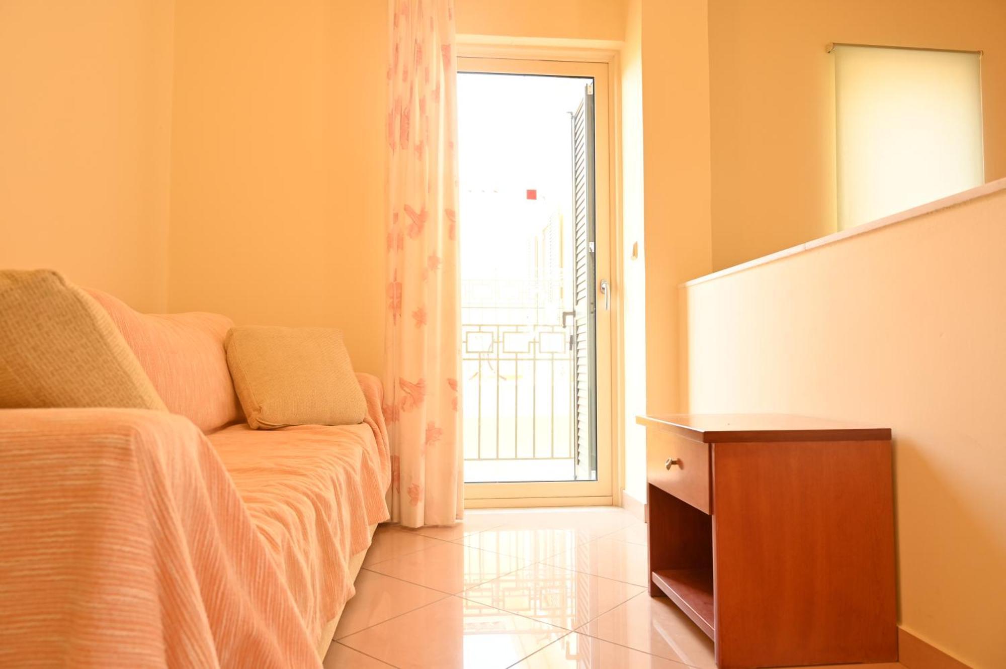 Liocharis Villas Lourdata  Exterior photo